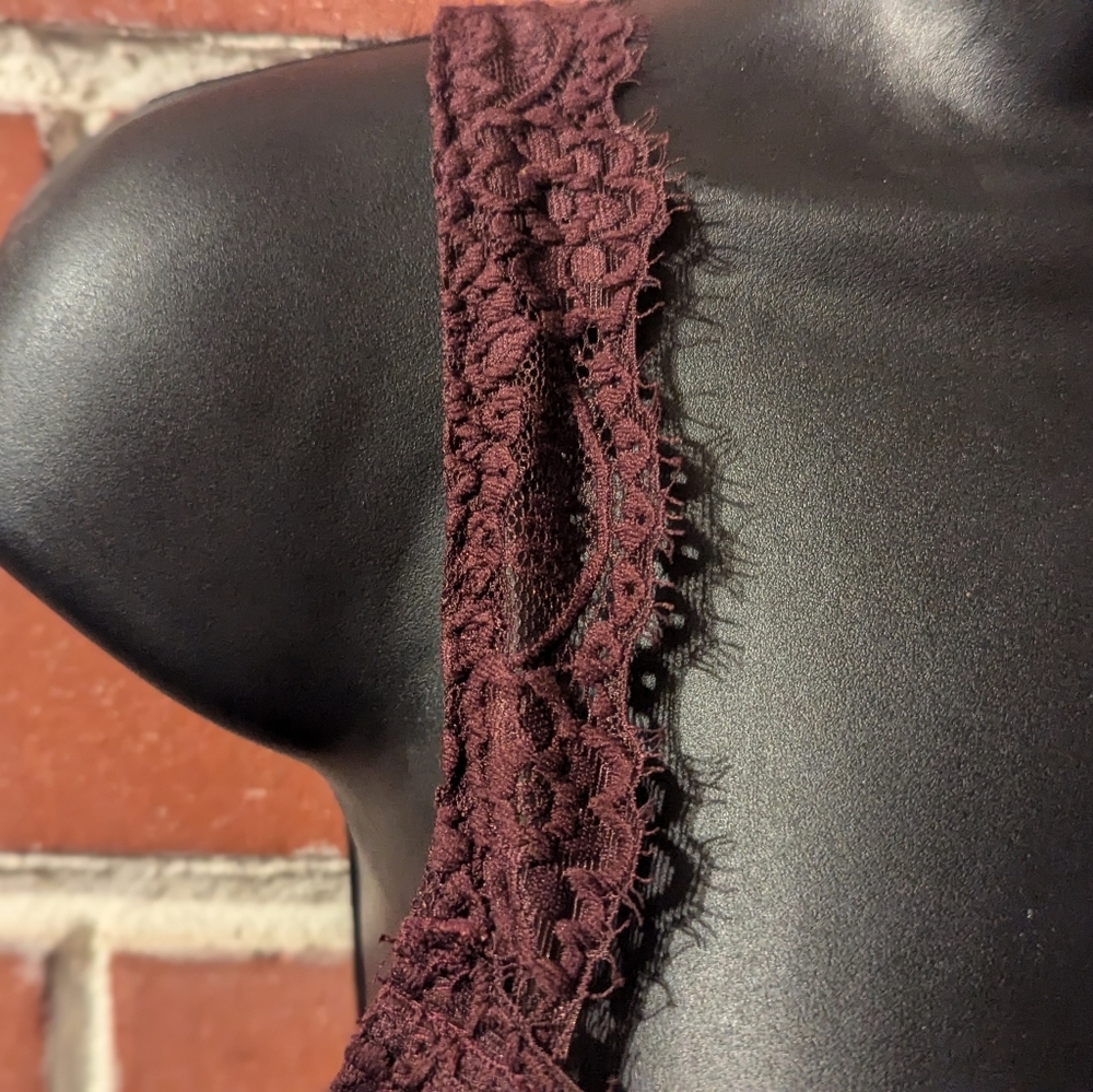 Like new aerie padded Bralette. Purple. Medium. - Picture 6 of 6